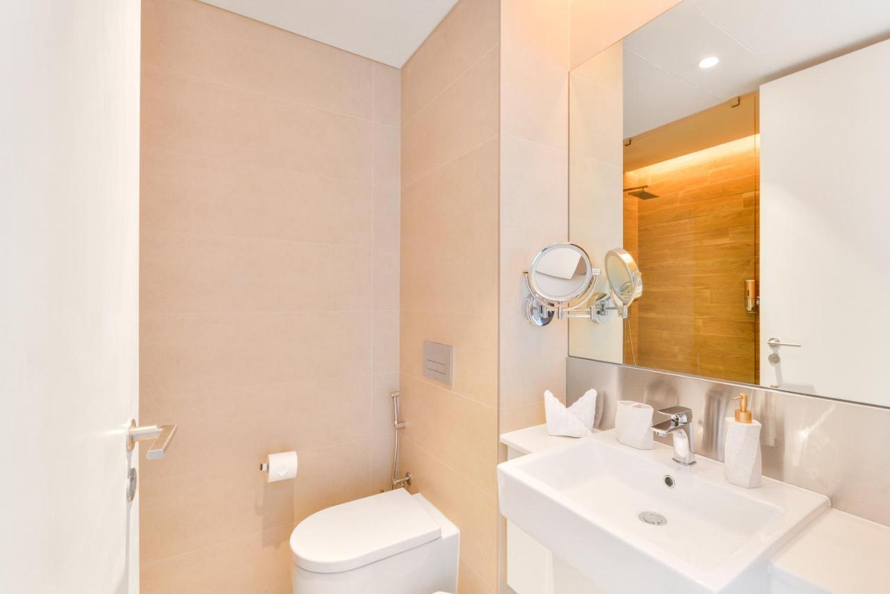 Contemporary And Spacious 2 Bedroom In Bluewaters Island Dubai Exterior foto