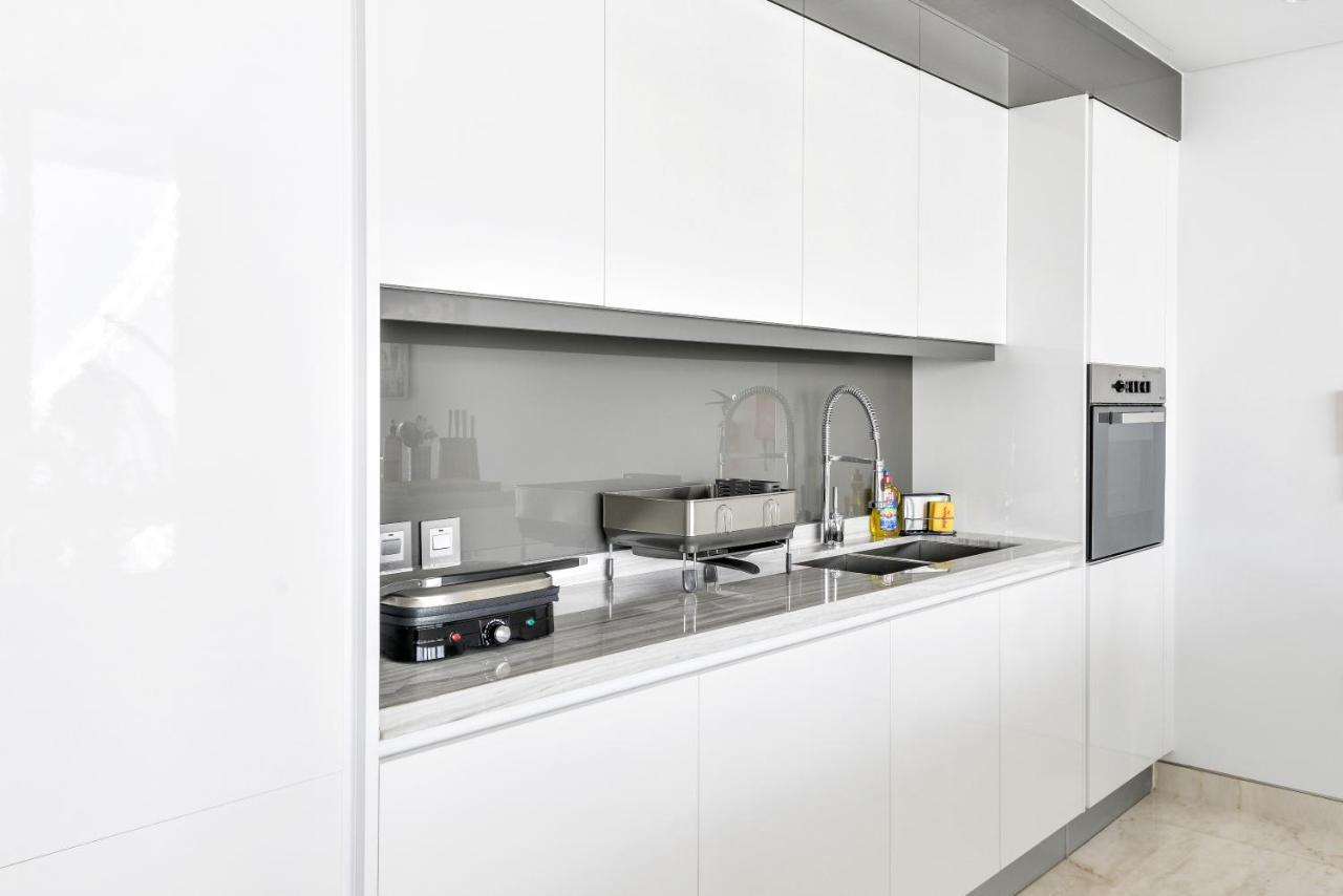 Contemporary And Spacious 2 Bedroom In Bluewaters Island Dubai Exterior foto
